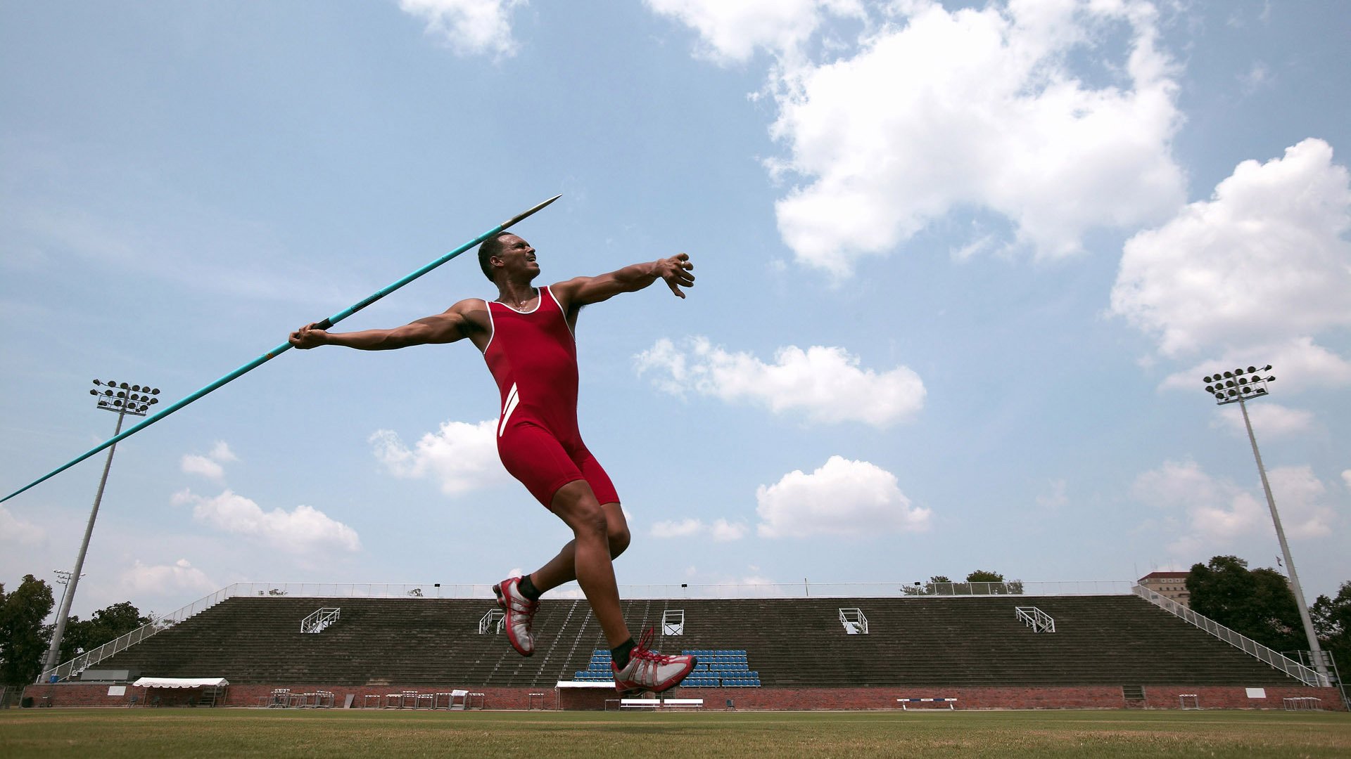 波斯铁骑难破东欧壁垒，努涅斯关键一击定乾坤